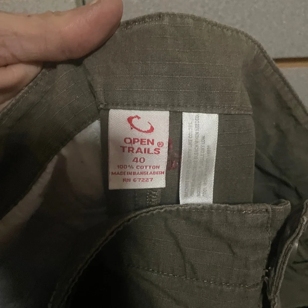 Open‎ Trails Men Olive Green Cargo Shorts Size 40 Cotton Flat Front Pockets